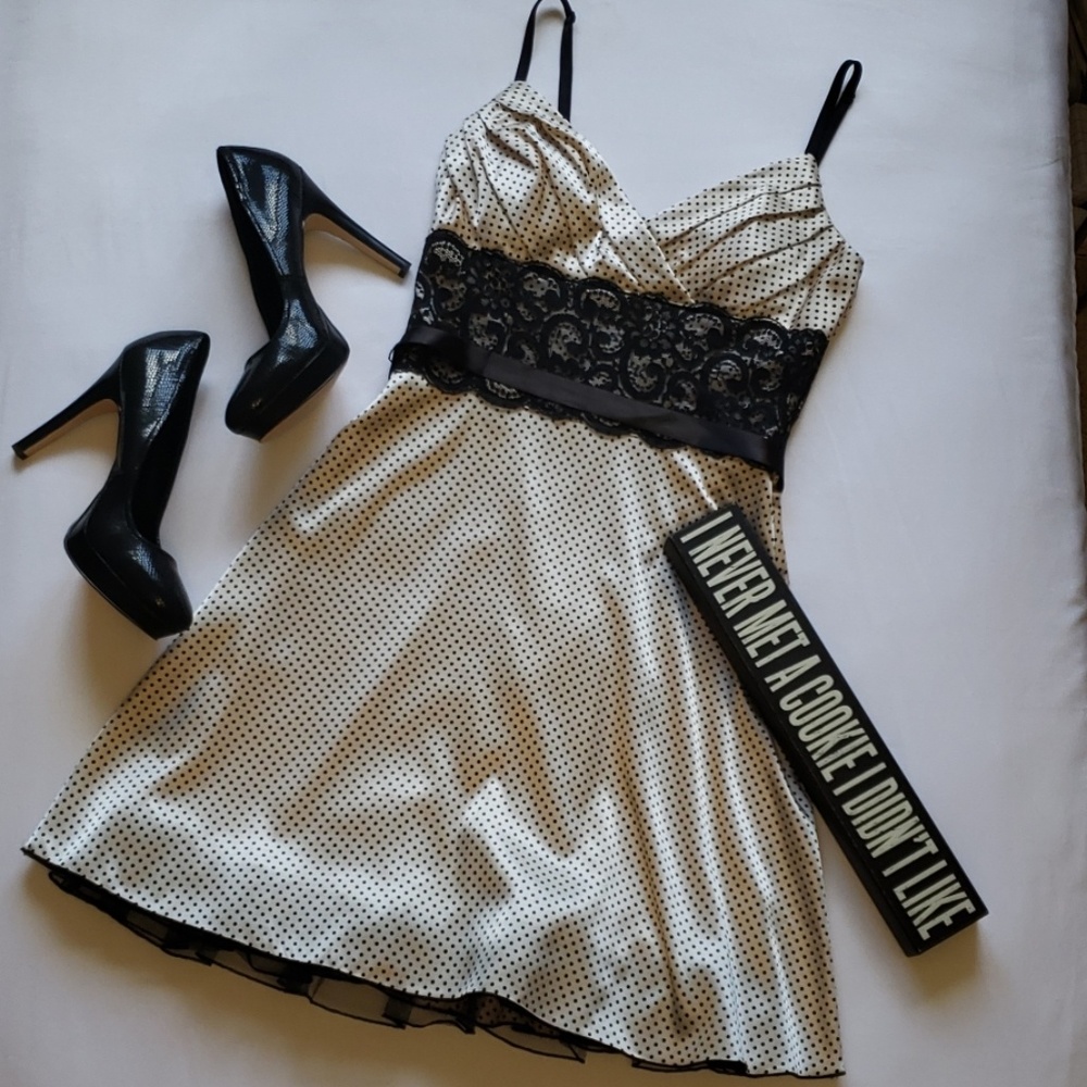 Trixxi Retro fit and flair poke a dot dress